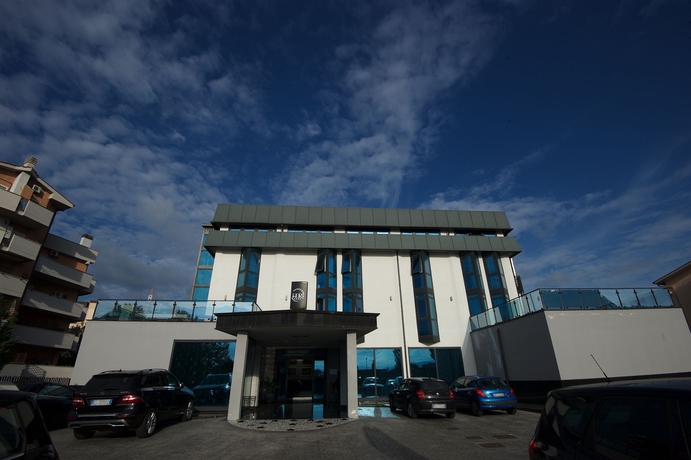 Imagen de los exteriores del Hotel Relax Roma Nord. Foto 14