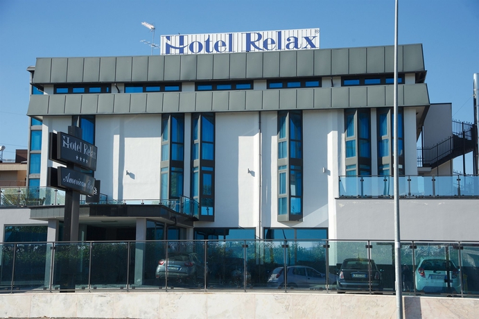 Imagen de los exteriores del Hotel Relax Roma Nord. Foto 15