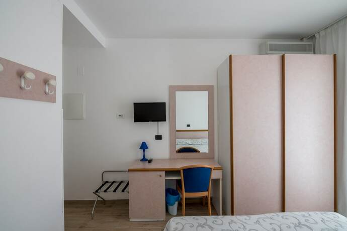 Imagen general del Hotel Relax, San Benedetto del Tronto. Foto 8