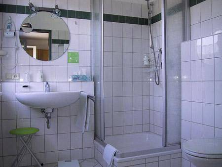 Imagen de la habitación del Hotel Relax, Singen. Foto 12
