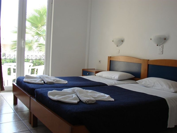Imagen general del Hotel Relax, Stalos. Foto 5