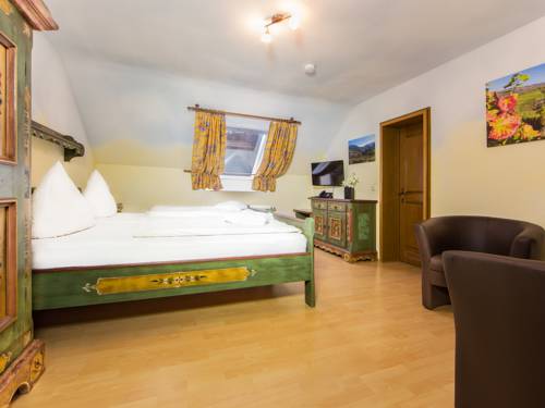 Imagen de la habitación del Hotel Relaxhotel Tannenhof. Foto 11