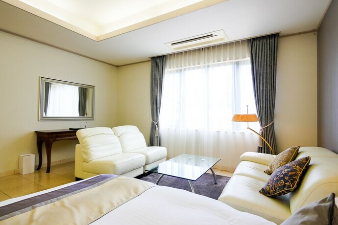 Imagen de la habitación del Hotel Relaxia. Foto 16