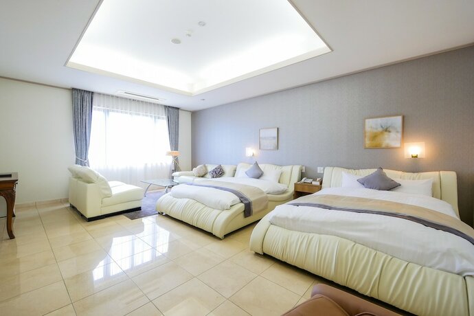 Imagen de la habitación del Hotel Relaxia. Foto 24