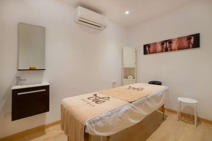 Imagen de los interiores del Hotel Relaxia Olivina. Foto 9