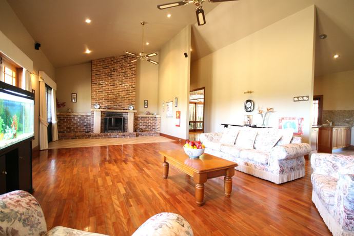 Imagen de los interiores del Hotel Relaxin. Foto 16