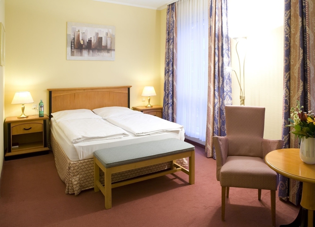 Imagen de la habitación del Hotel Relexa Bellevue. Foto 6