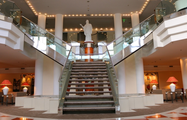 Imagen de los interiores del Hotel Relexa Frankfurt/ Main. Foto 8