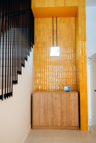 Imagen de los interiores del Hotel Reliebe 44. Foto 16