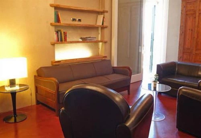 Imagen de los interiores del Hotel Rem&agrave;t. Foto 19