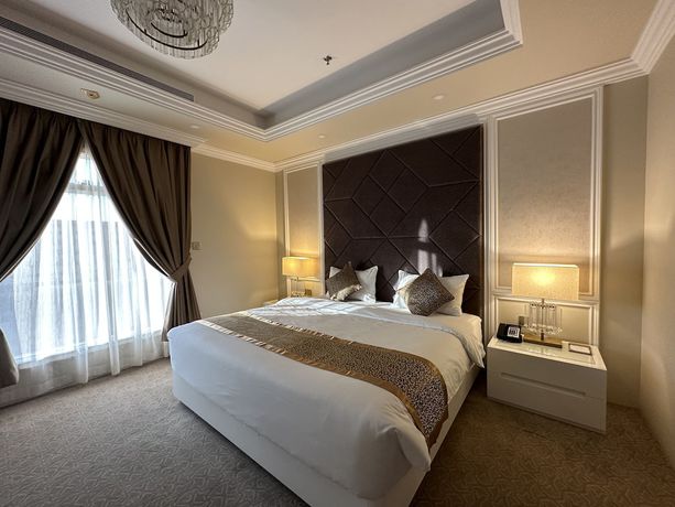 Imagen de la habitación del Hotel Remaj. Foto 16