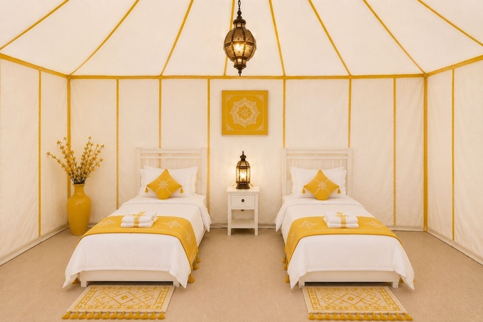 Imagen de la habitación del Hotel Remal Luxury Camp. Foto 9