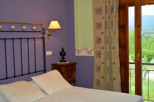 Imagen de la habitación del Hotel Remanso Del Rio Razon. Foto 5