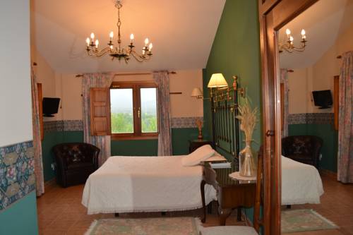 Imagen de la habitación del Hotel Remanso Del Rio Razon. Foto 6