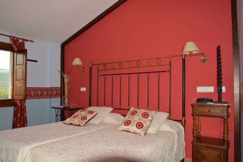 Imagen de la habitación del Hotel Remanso Del Rio Razon. Foto 14