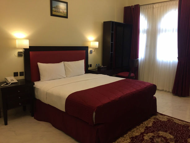 Imagen de la habitación del Hotel Remas Suites. Foto 3