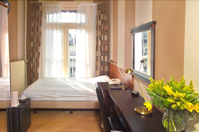 Imagen de la habitación del Hotel Rembrandt, Ámsterdam. Foto 5