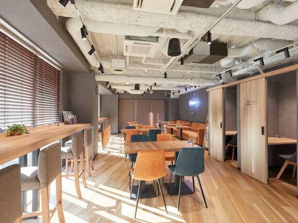 Imagen del bar/restaurante del Hotel Rembrandt Cabin And Spa Shimbashi - Caters To Men. Foto 18