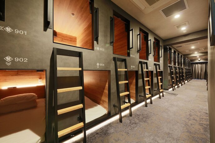 Imagen general del Hotel Rembrandt Cabin And Spa Shimbashi - Caters To Men. Foto 1