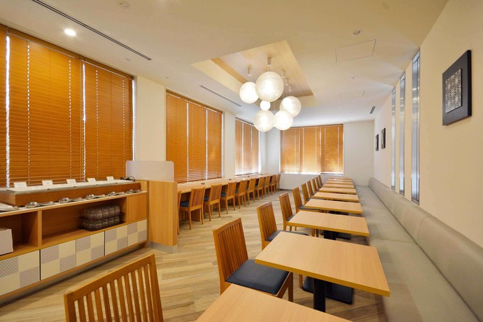 Imagen del bar/restaurante del Hotel Rembrandt Style Tokyo Nishikasai Grande. Foto 4