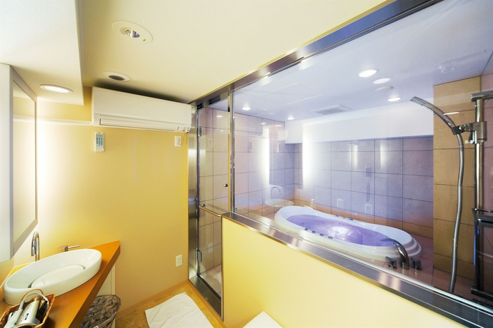 Imagen de la habitación del Hotel Rembrandt Style Yokohama Kannai. Foto 4