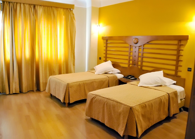 Imagen de la habitación del Hotel Rembrandt, Tánger. Foto 10