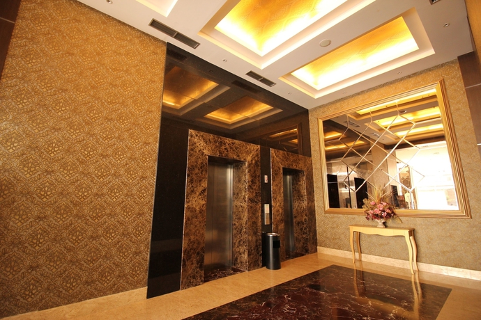 Imagen de los interiores del Hotel Remcy. Foto 12