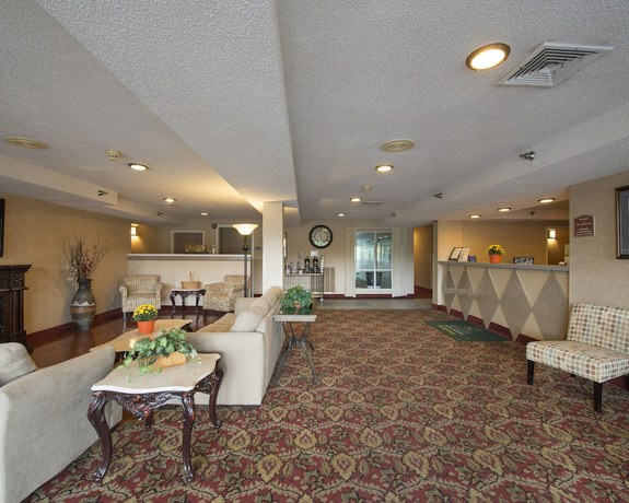 Imagen de los interiores del Hotel Remembrance Inn. Foto 14