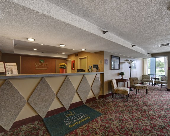 Imagen de los interiores del Hotel Remembrance Inn. Foto 20