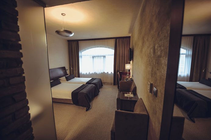 Imagen de la habitación del Hotel Remes. Foto 7
