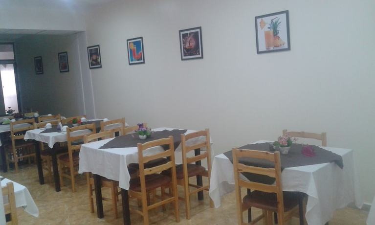 Imagen del bar/restaurante del Hotel Remes hotel. Foto 4