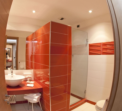 Imagen de la habitación del Hotel Remilia. Foto 4