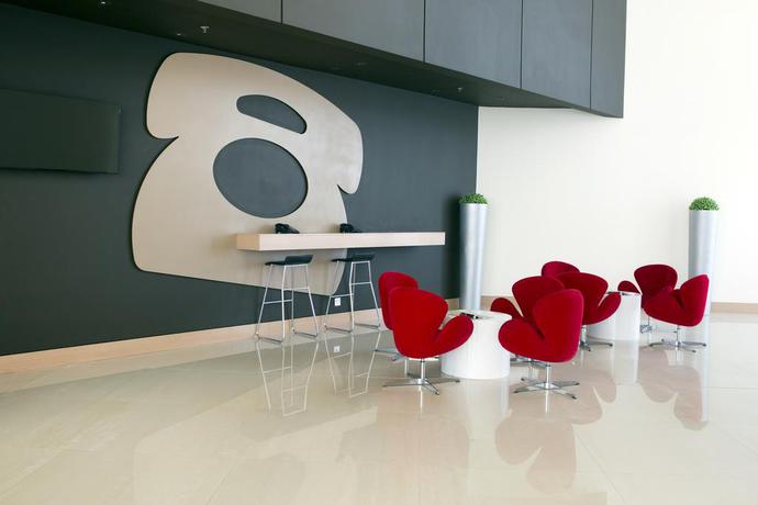 Imagen de los interiores del Hotel Remis. Foto 6