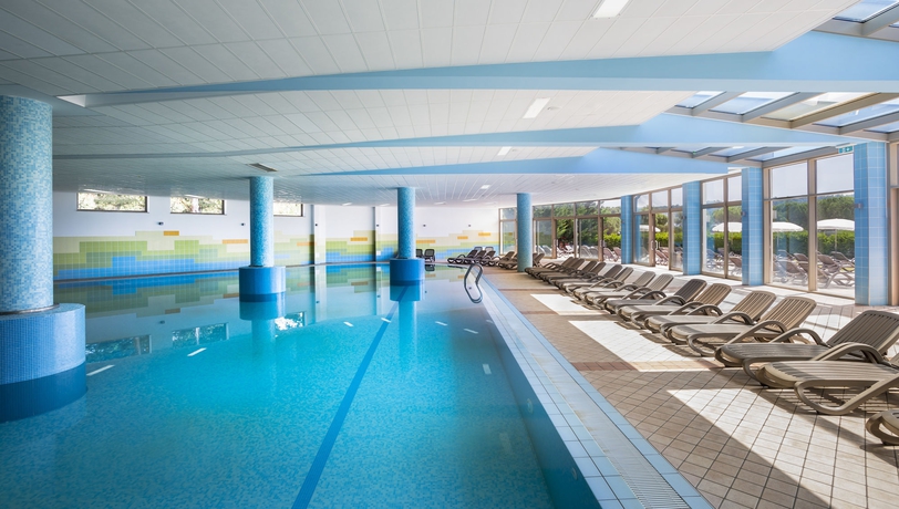 Imagen de la piscina del Hotel Remisens Lucija. Foto 11