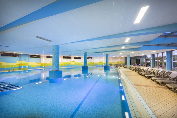 Imagen de la piscina del Hotel Remisens Lucija. Foto 13