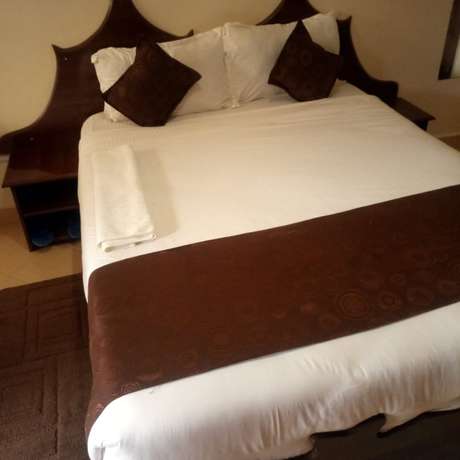 Imagen de la habitación del Hotel Remiz Guest House. Foto 13