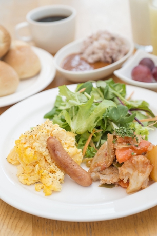 Imagen del bar/restaurante del Hotel Remm Hibiya. Foto 4