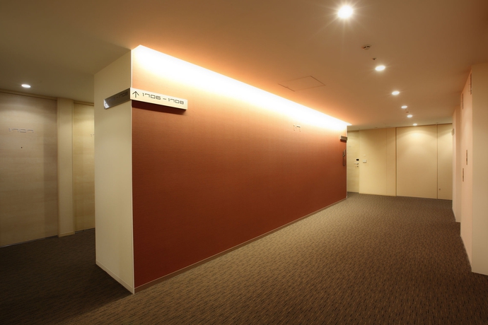 Imagen de los interiores del Hotel Remm Hibiya. Foto 13