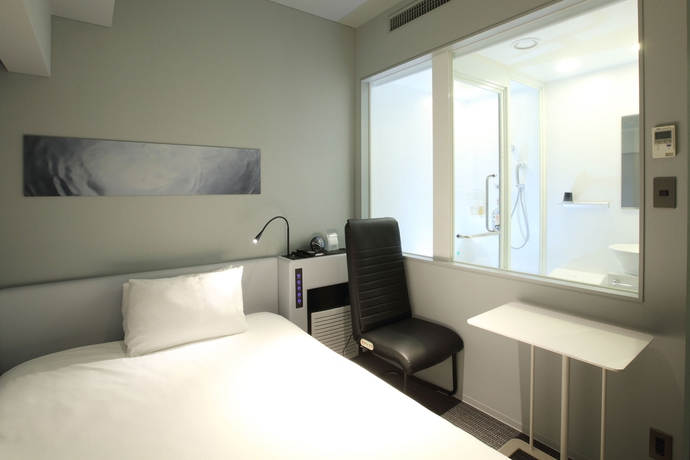 Imagen de la habitación del Hotel Remm Shin-osaka. Foto 4