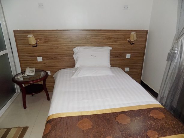 Imagen de la habitación del Hotel Remmings, Bwaise. Foto 14