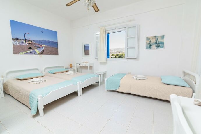 Imagen de la habitación del Hotel Remvi Studios. Foto 12