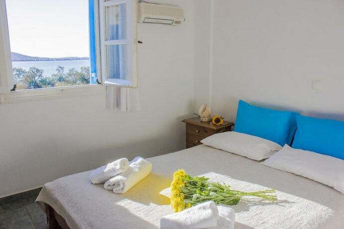 Imagen de la habitación del Hotel Remvi Studios. Foto 17