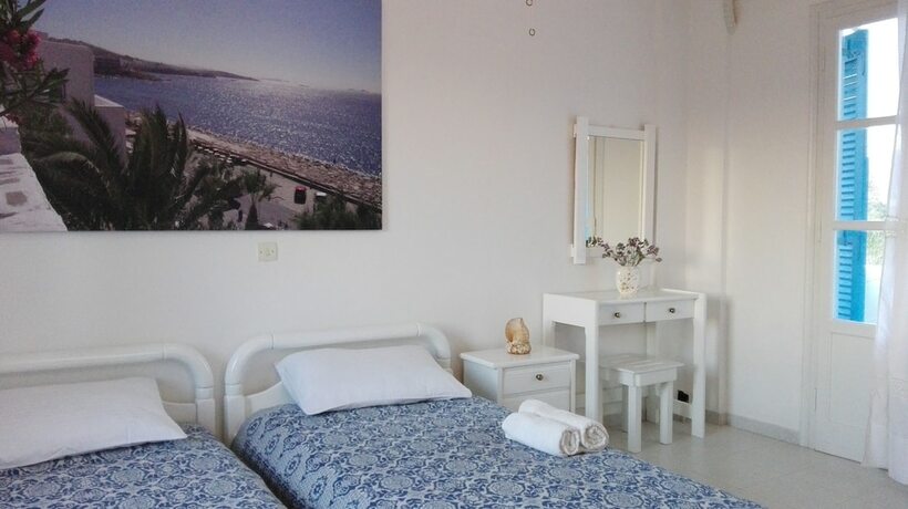 Imagen de la habitación del Hotel Remvi Studios. Foto 19