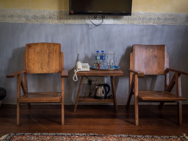 Imagen de la habitación del Hotel Ren I Tang. Foto 6