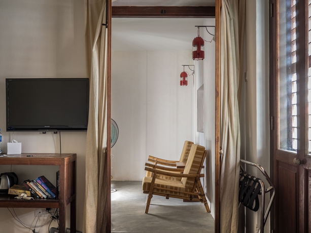 Imagen de la habitación del Hotel Ren I Tang. Foto 9