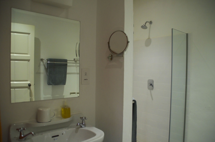 Imagen de la habitación del Hotel Ren I Tang. Foto 14