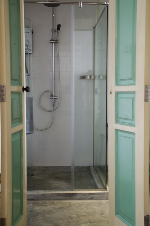 Imagen de la habitación del Hotel Ren I Tang. Foto 15
