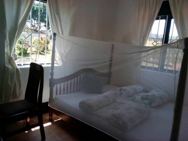 Imagen de la habitación del Hotel Rena Akasha Establishments. Foto 19