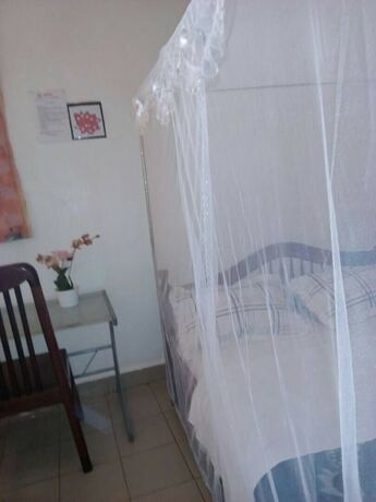 Imagen de la habitación del Hotel Rena Akasha Establishments. Foto 26