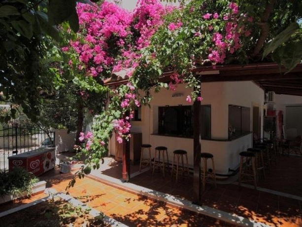 Imagen general del Hotel Rena Apartments by Checkin. Foto 14